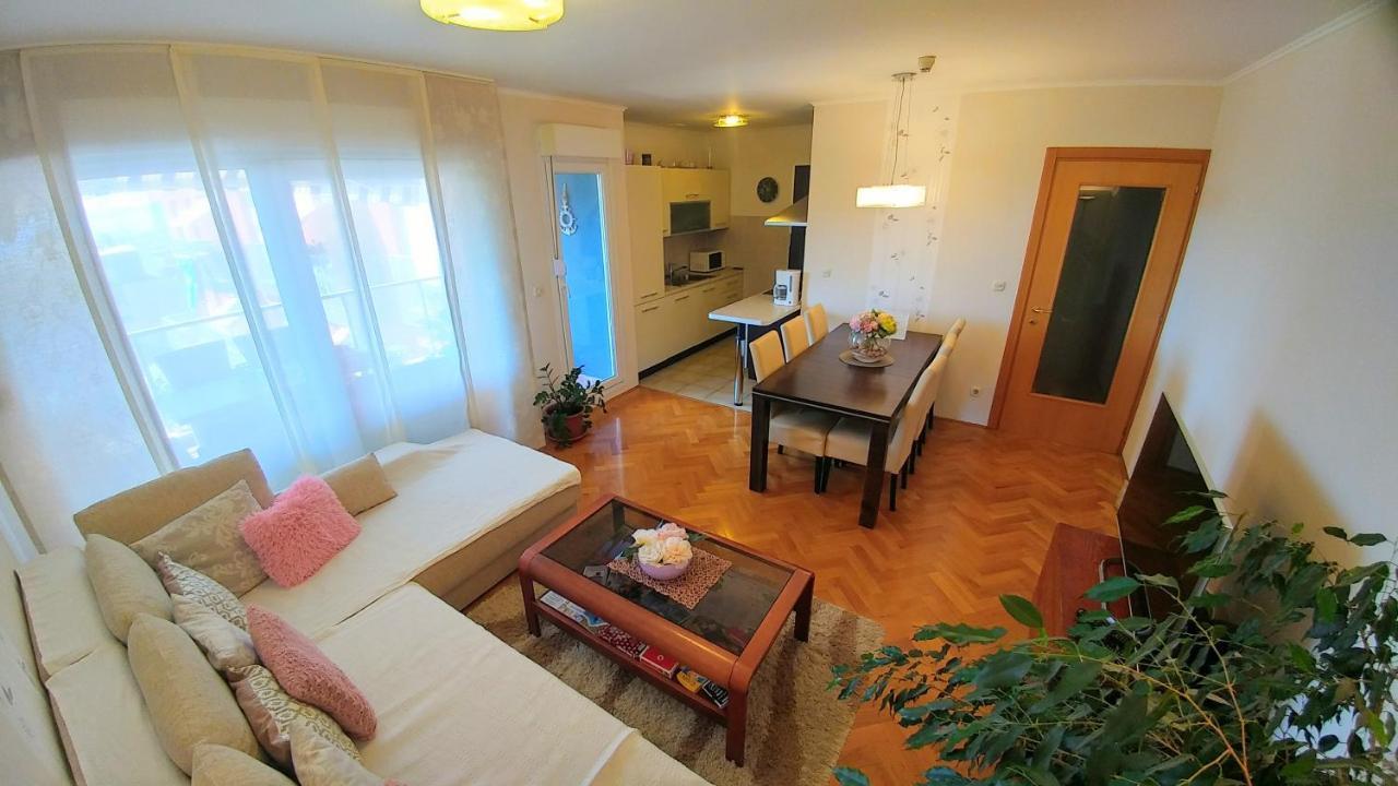 Apartment Deluxe Sea View Split Luaran gambar