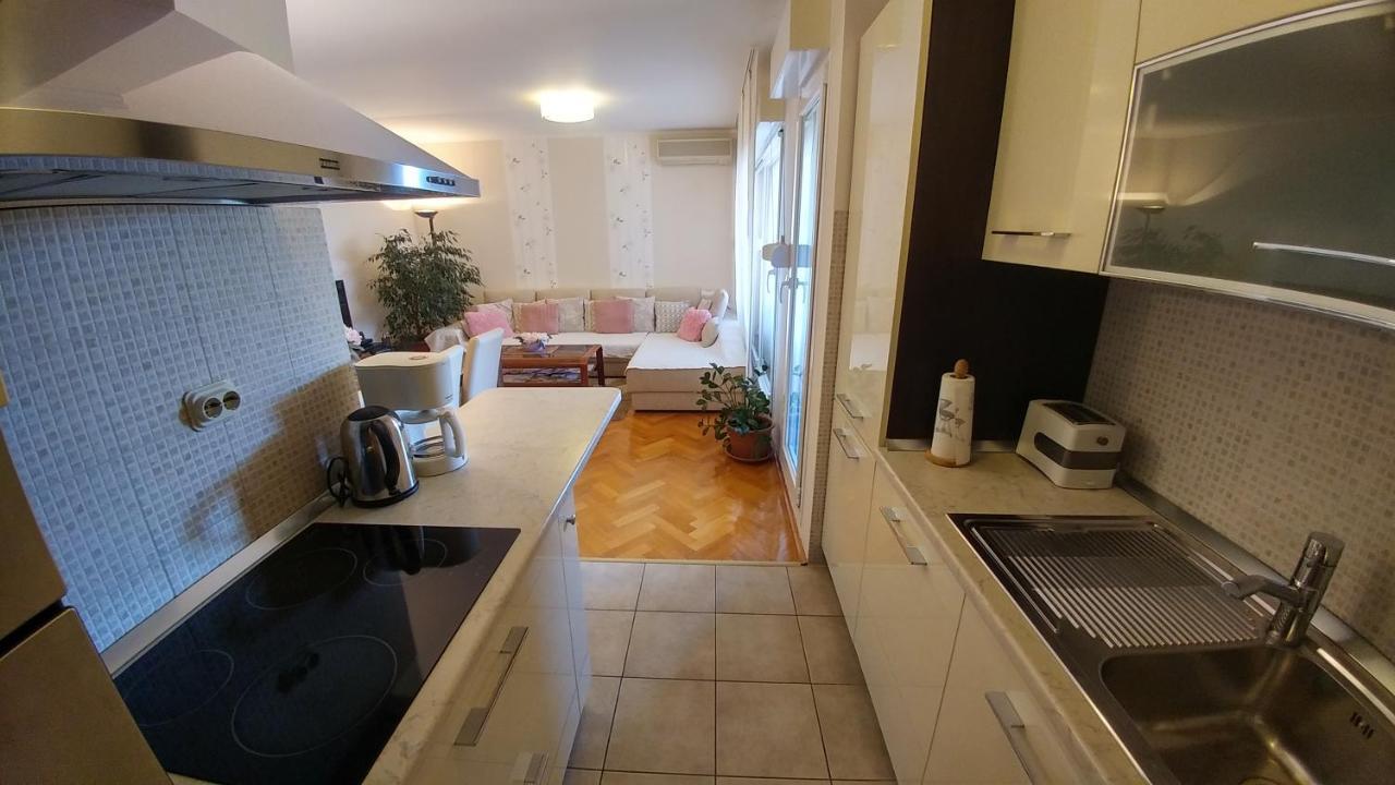 Apartment Deluxe Sea View Split Luaran gambar